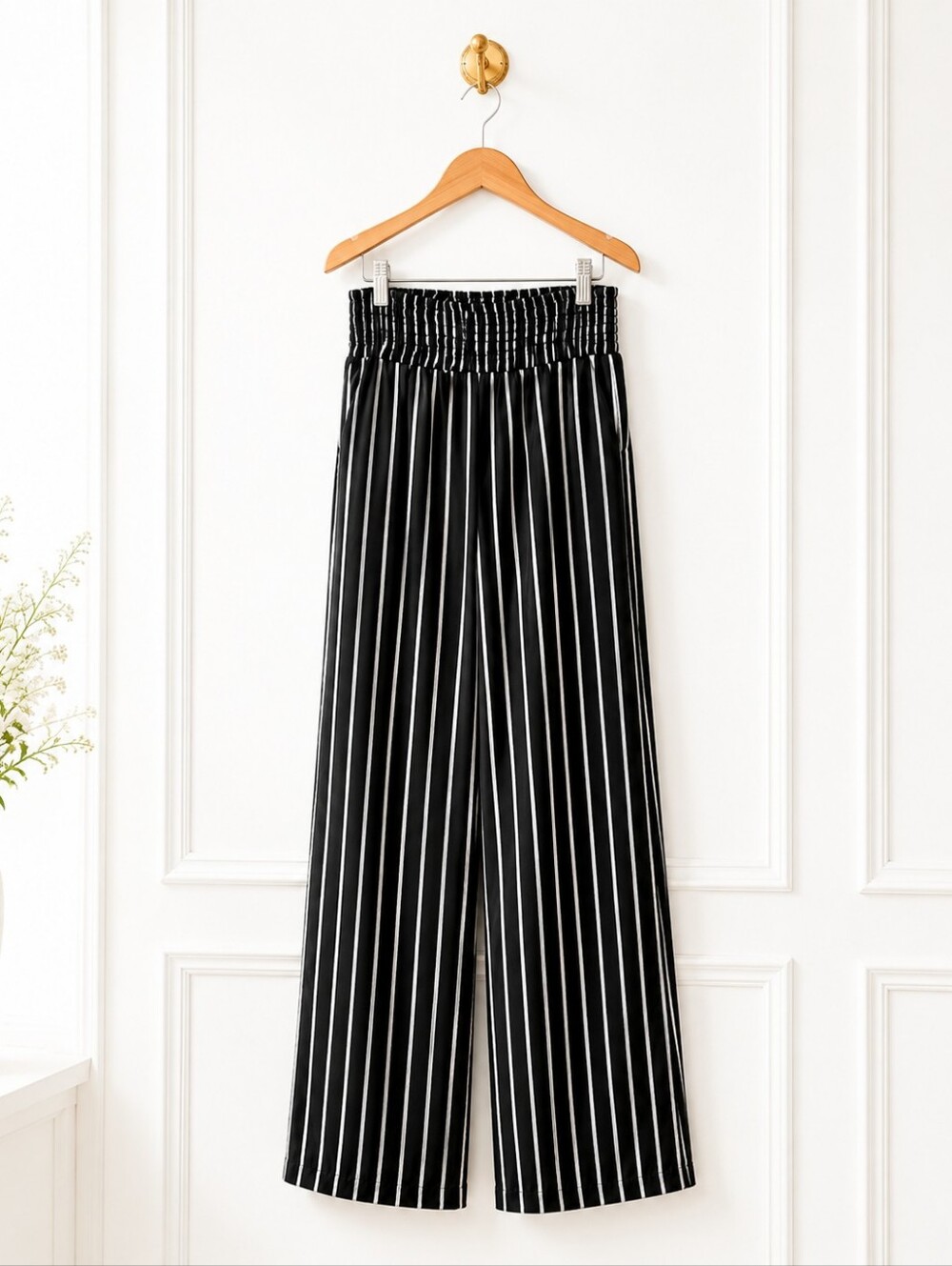 NWT One 5 One Black White Stripe Wide Leg Smocked Waist Pants Size XL - Picture 6 of 11